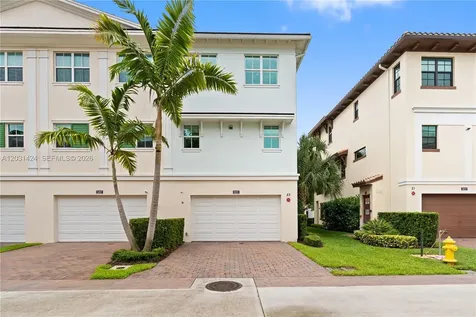 5221 Beckman Terrace Palm Beach Gardens FL 33418