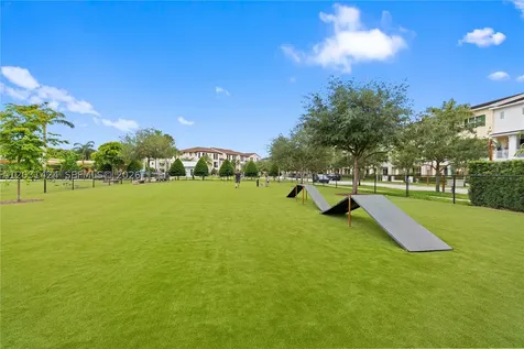 5221 Beckman Terrace Palm Beach Gardens FL 33418