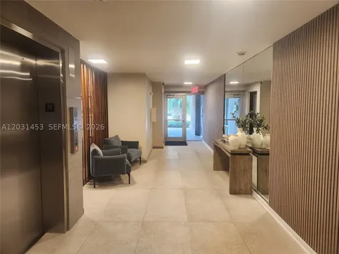 1605 Bay Road Miami Beach FL 33139