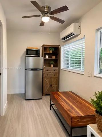 7815 NW 5th Court Miami FL 33150