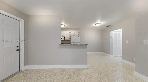 40 W 10th Street Hialeah FL 33010