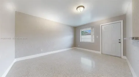 40 W 10th Street Hialeah FL 33010