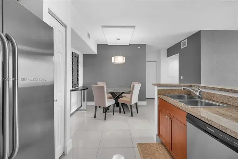 1723 SW 2nd Avenue Miami FL 33129