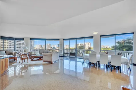 2000 Island Boulevard Aventura FL 33160