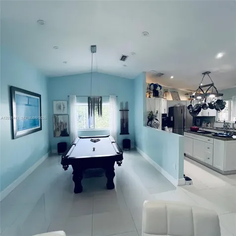 14573 SW 98th Terrace Miami FL 33186