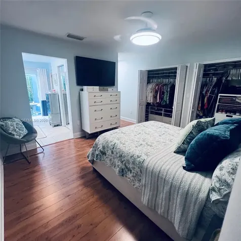 14573 SW 98th Terrace Miami FL 33186
