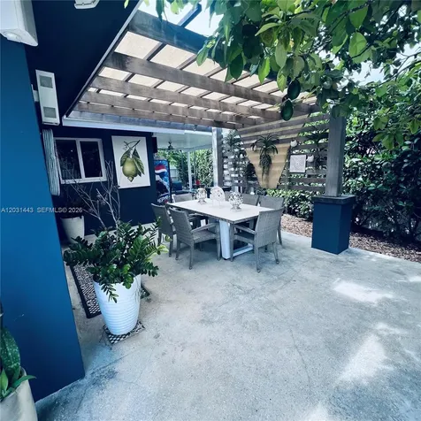 14573 SW 98th Terrace Miami FL 33186