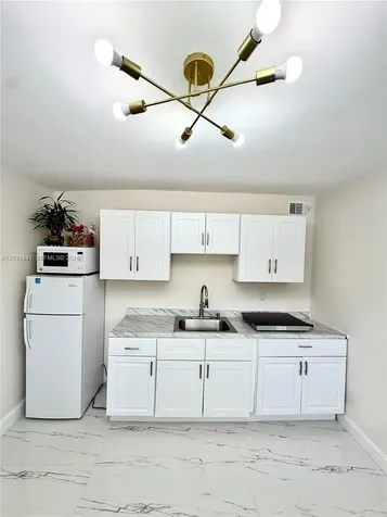 124 Harvard Road West Park FL 33023