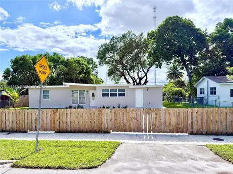 124 Harvard Road West Park FL 33023
