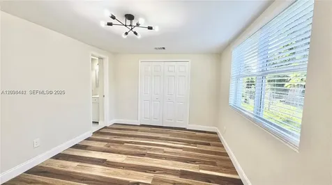 124 Harvard Road West Park FL 33023
