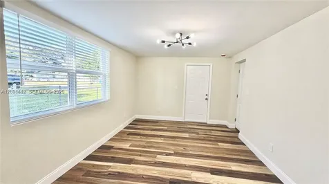124 Harvard Road West Park FL 33023