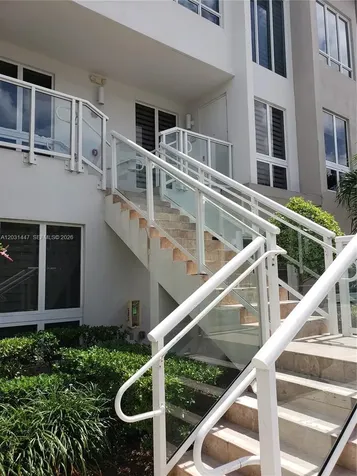 10280 NW 63rd Terrace Doral FL 33178