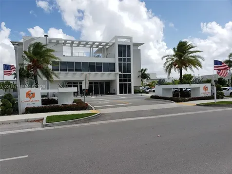 10280 NW 63rd Terrace Doral FL 33178