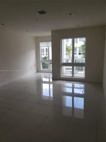 10280 NW 63rd Terrace Doral FL 33178