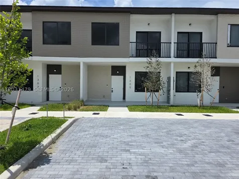 1305 NW 4th Terrace Florida City FL 33034
