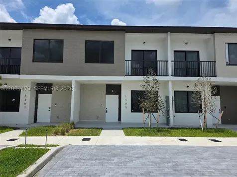 1305 NW 4th Terrace Florida City FL 33034