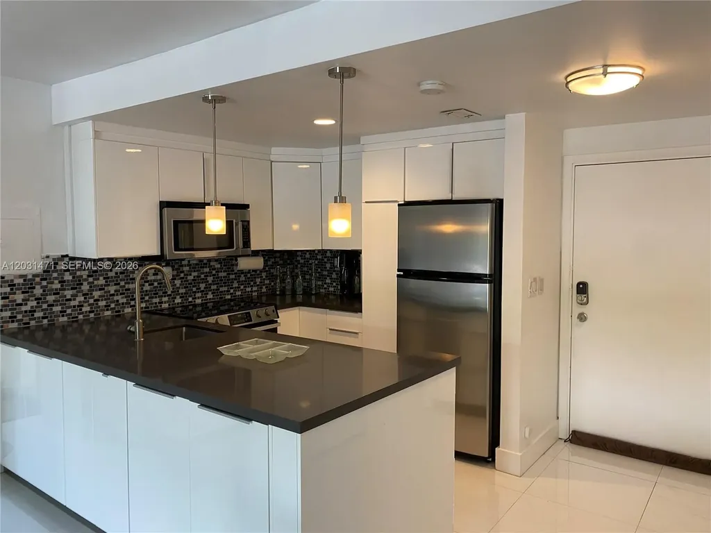 1540 Meridian Avenue Miami Beach FL 33139