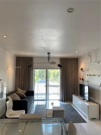1540 Meridian Avenue Miami Beach FL 33139