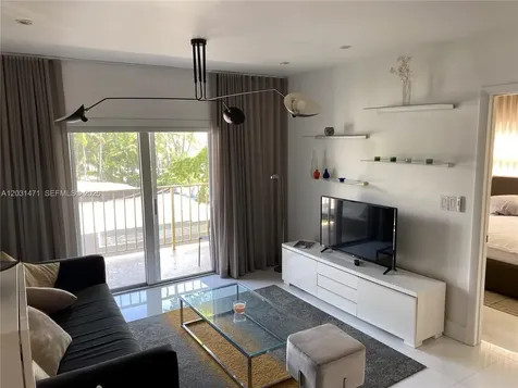 1540 Meridian Avenue Miami Beach FL 33139