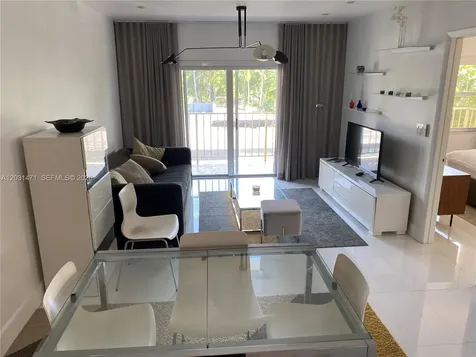 1540 Meridian Avenue Miami Beach FL 33139
