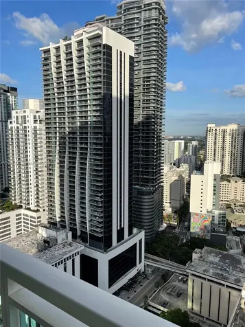 Miami FL 33131