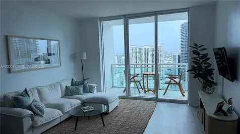 Miami FL 33131