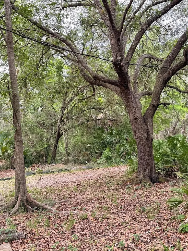 2963 SW Armadillo Trail Other City - In The State Of Florida FL 34266