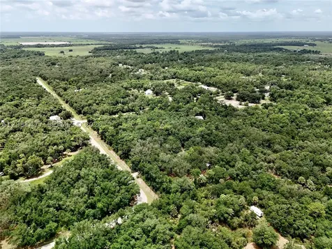 2963 SW Armadillo Trail Other City - In The State Of Florida FL 34266