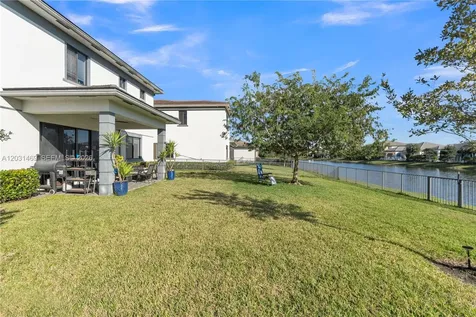 10890 Shore Street Parkland FL 33076