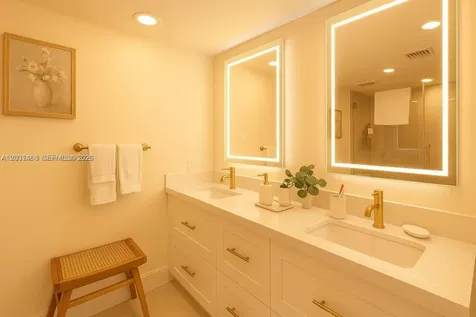 8877 Collins Avenue Surfside FL 33154