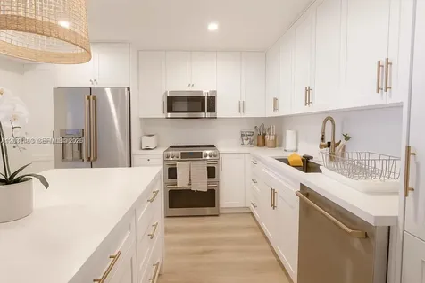 8877 Collins Avenue Surfside FL 33154