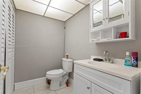 1184 NW 122nd Terrace Pembroke Pines FL 33026