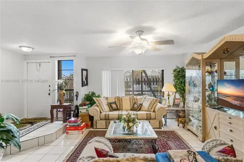 1184 NW 122nd Terrace Pembroke Pines FL 33026