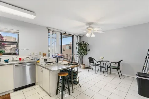 1184 NW 122nd Terrace Pembroke Pines FL 33026