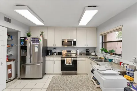 1184 NW 122nd Terrace Pembroke Pines FL 33026