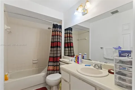 1184 NW 122nd Terrace Pembroke Pines FL 33026