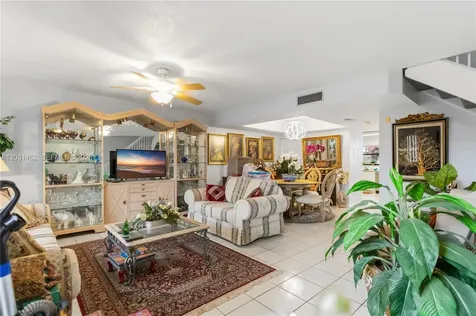 1184 NW 122nd Terrace Pembroke Pines FL 33026