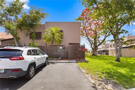 1184 NW 122nd Terrace Pembroke Pines FL 33026