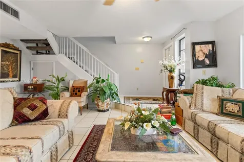 1184 NW 122nd Terrace Pembroke Pines FL 33026