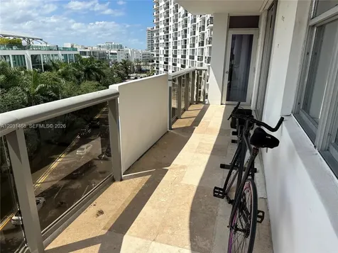 6039 Collins Avenue Miami Beach FL 33140