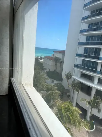 6039 Collins Avenue Miami Beach FL 33140