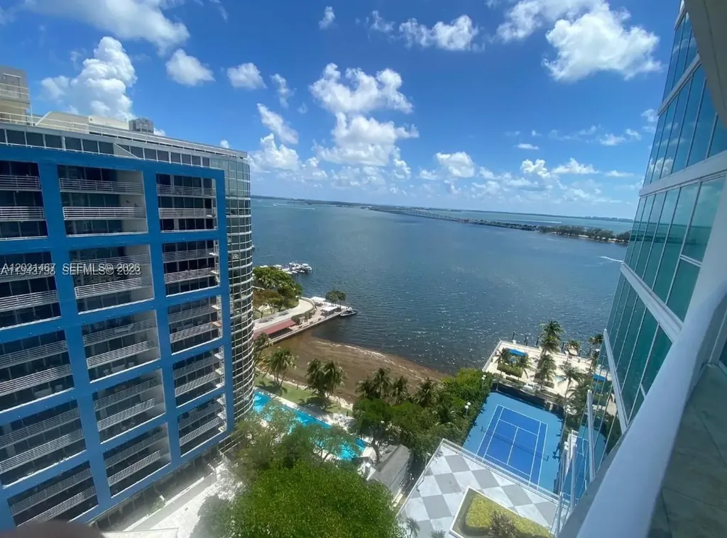 2101 Brickell Avenue Miami FL 33129