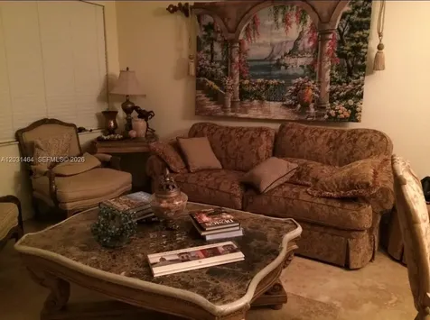 748 Tulip Circle Weston FL 33327