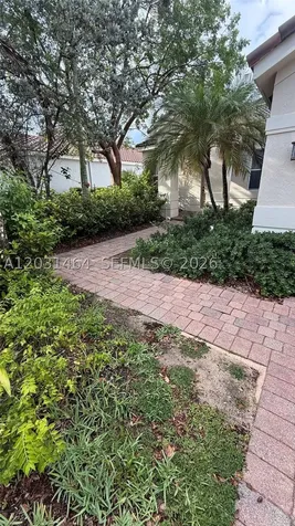 748 Tulip Circle Weston FL 33327