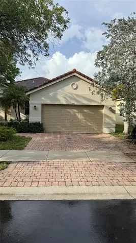 748 Tulip Circle Weston FL 33327