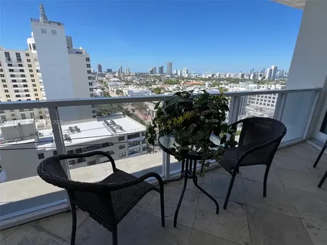 100 Lincoln Road Miami Beach FL 33139