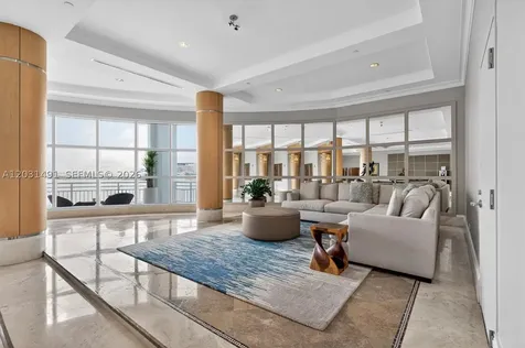 848 Brickell Key Drive Miami FL 33131