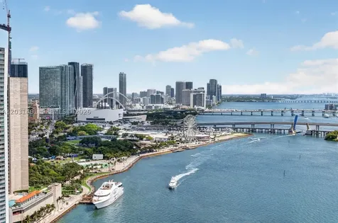 848 Brickell Key Drive Miami FL 33131