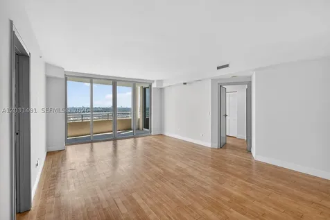 848 Brickell Key Drive Miami FL 33131