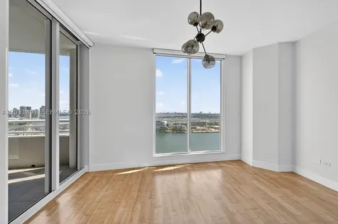 848 Brickell Key Drive Miami FL 33131